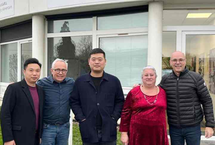 JSBESTECH News: To visit the company of French customers！